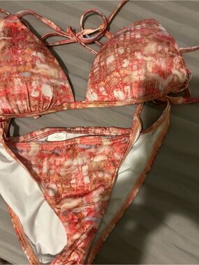 Voda swim Multicolor (Orange base) Patterned Push Up Padded String Bikini Set